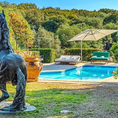 Stella 6, Emma Villa Arzachena