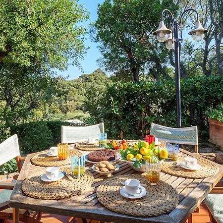 Stella 6, Emma فيلة *